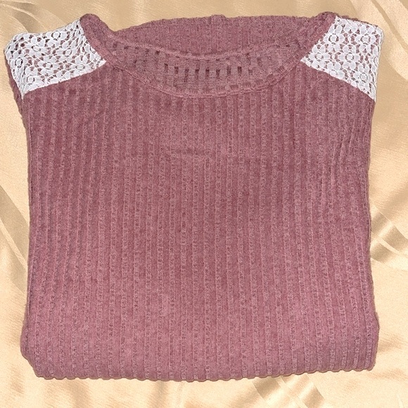 Pink/Mauve Ribbed Knit Lace Patch Shoulder Casual Sweater - Picture 5 of 9